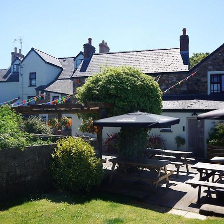 Castle Inn Newport  Exteriér fotografie